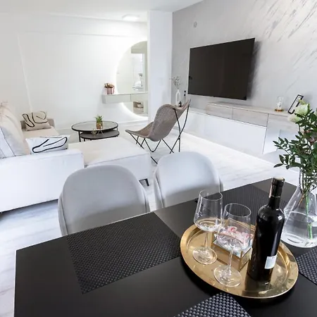 Apartment Sunce *